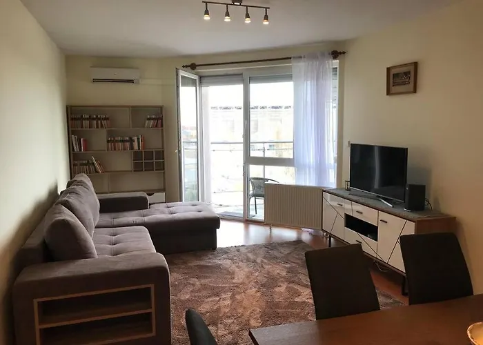 Arena Apartman